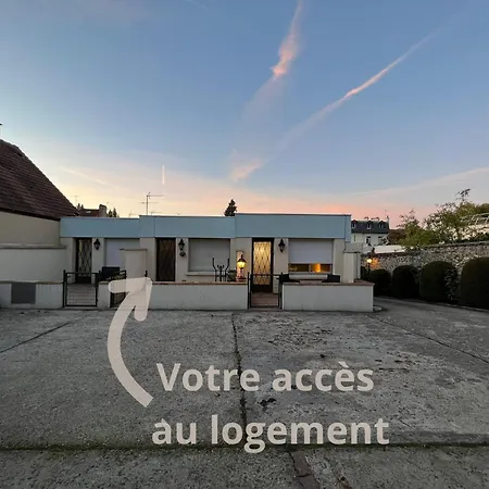 Appart'Hotel Nuiteejour Versailles Saint Cyr L'Ecole Exterior photo