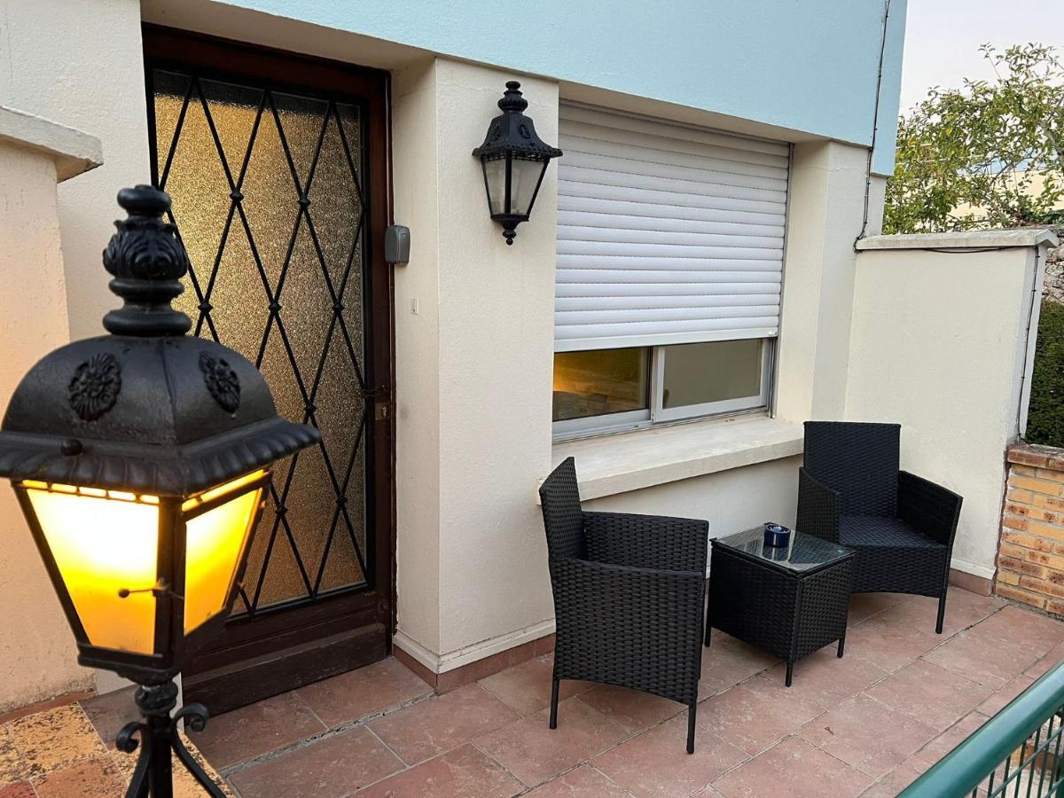 Nuiteejour Versailles Cyr L'ecole Apartment *