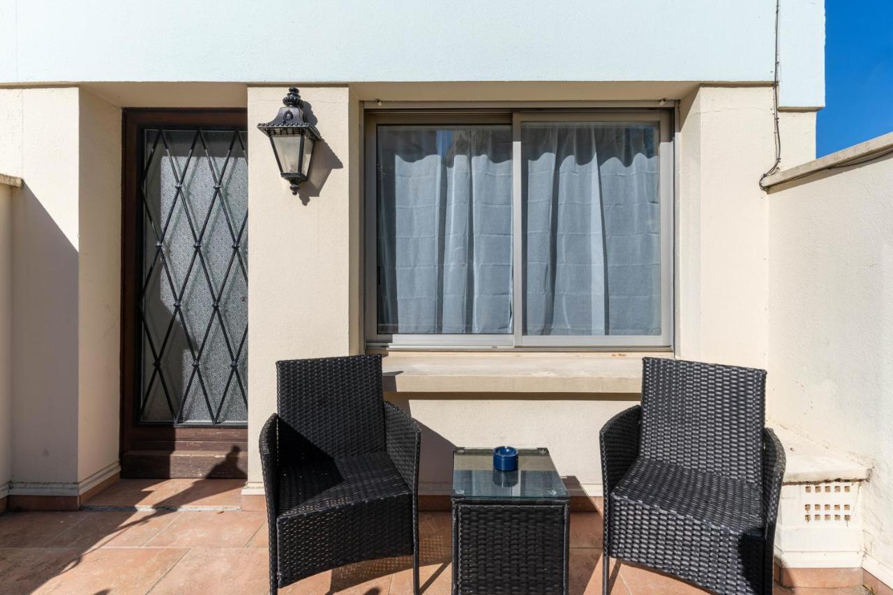 Nuiteejour Versailles Cyr L'ecole Apartment Saint-Cyr-l'Ecole