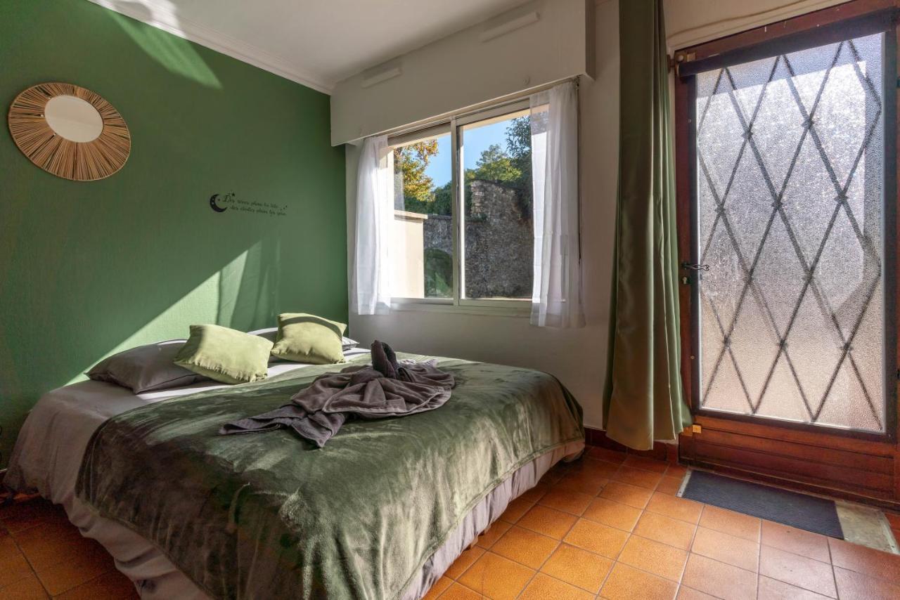 Nuiteejour Versailles Cyr L'ecole Apartment Saint-Cyr-l'Ecole